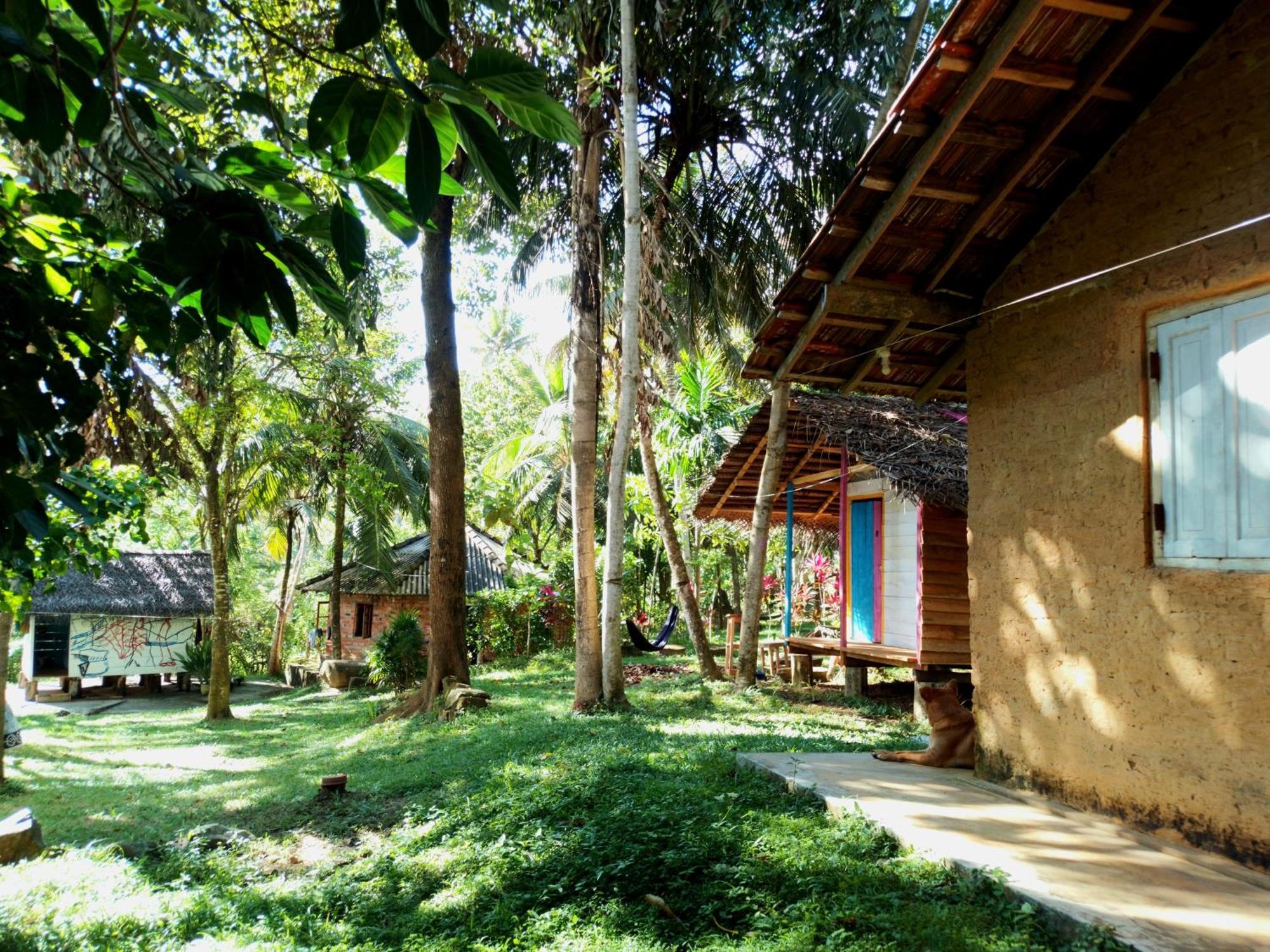 Hidden Well Hiriketiya Hostel Dikwella Ngoại thất bức ảnh